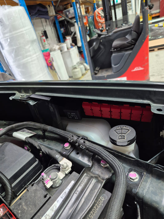 2020+ Chev 2500 in fender Fuse Mount