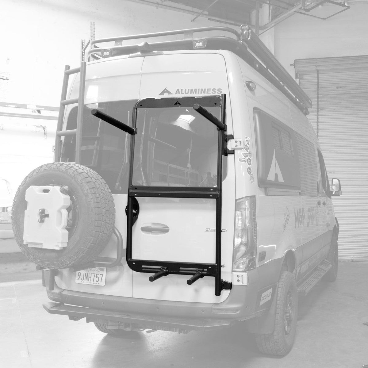 Horizontal Rear Door Bike Rack - Sprinter 2019+