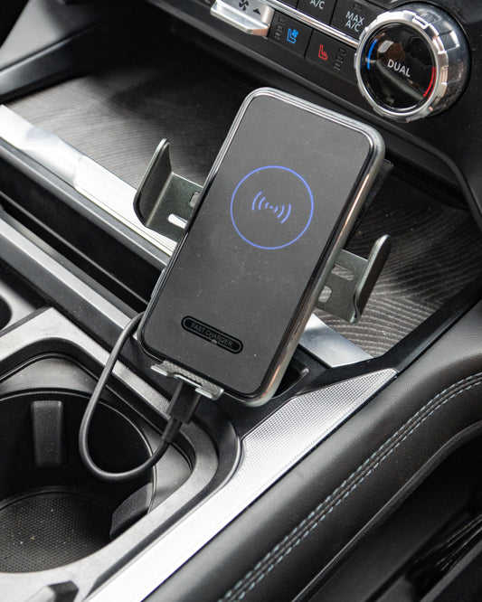 UHF / Phone Charger Mount to suit Ford F250 / F350