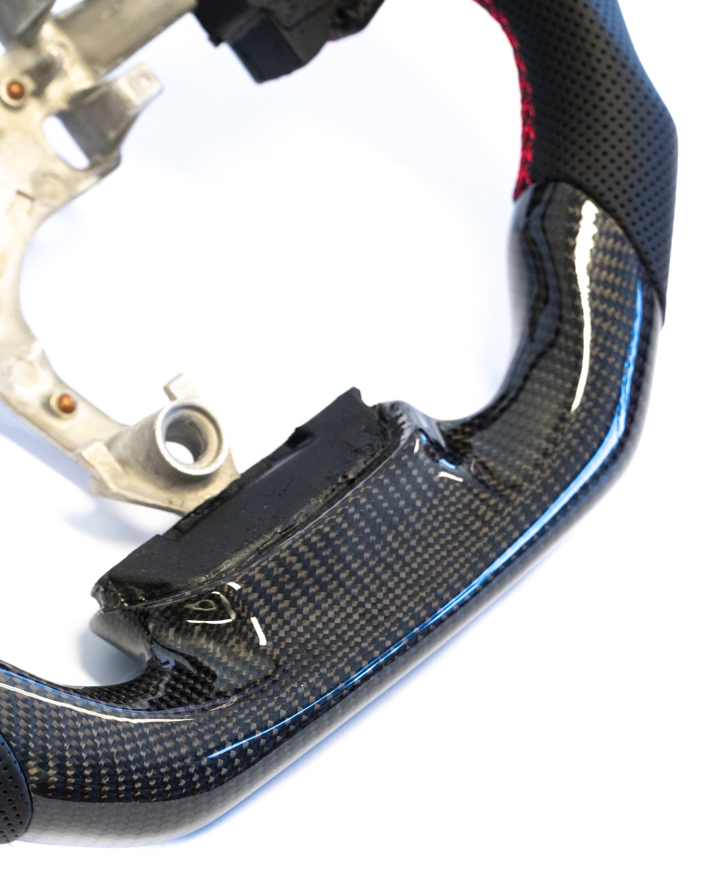 Alpha Series - Carbon Steering Wheel to suit Isuzu DMAX