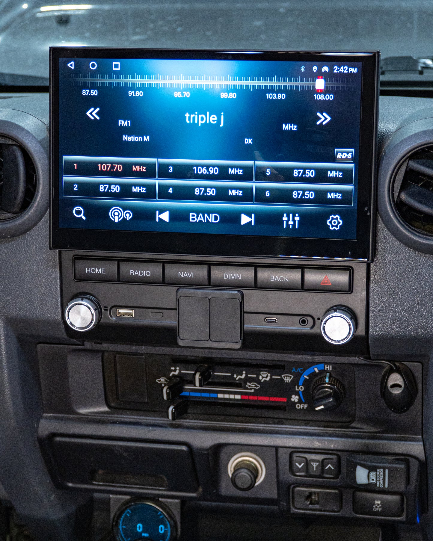 10 Inch Android Head Unit to suit LandCruiser 70/ 79 / 78 / 76 Series up to mid 2023