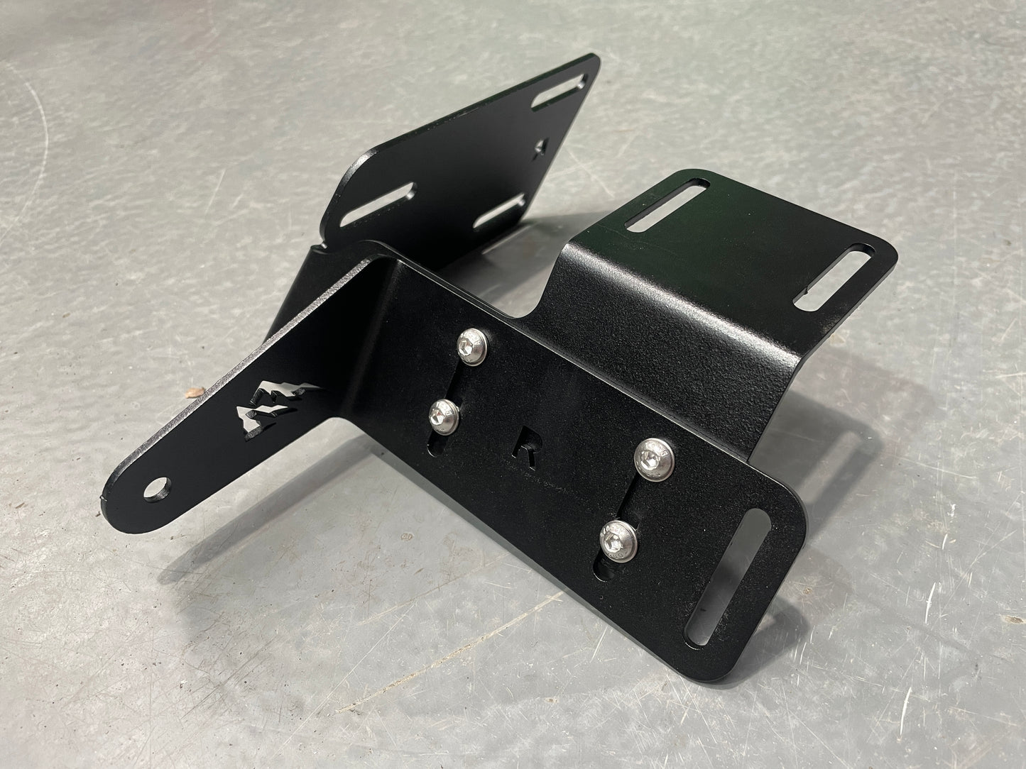 EC Roof Rack – Front Lightbar Mounting System