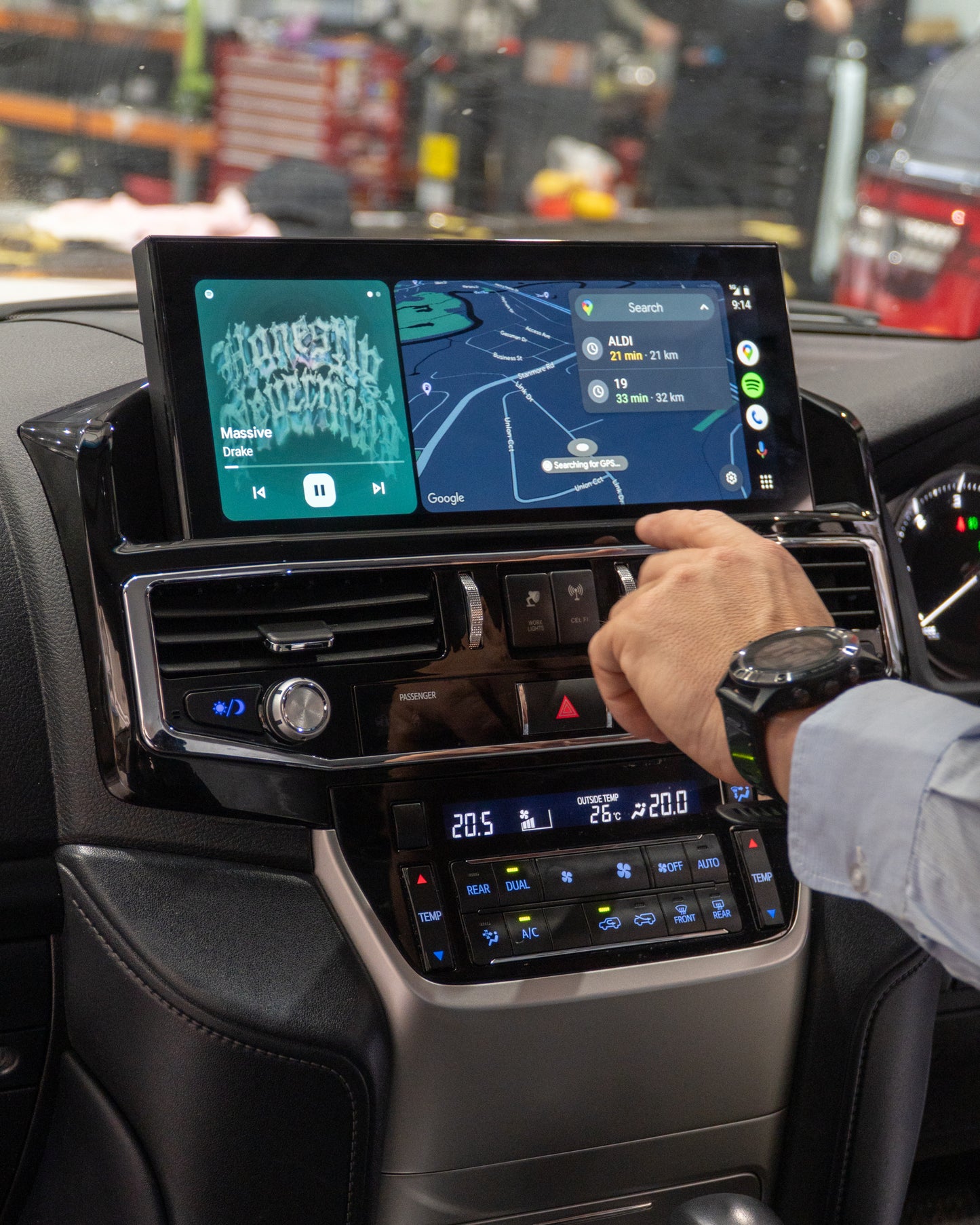Android 12.3 Head Unit to suit 200 Series GXL 2016+