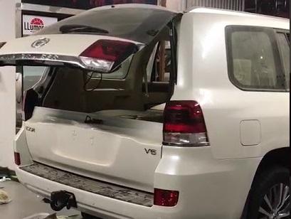 AUTOMATIC  TAILGATE LIFTERS