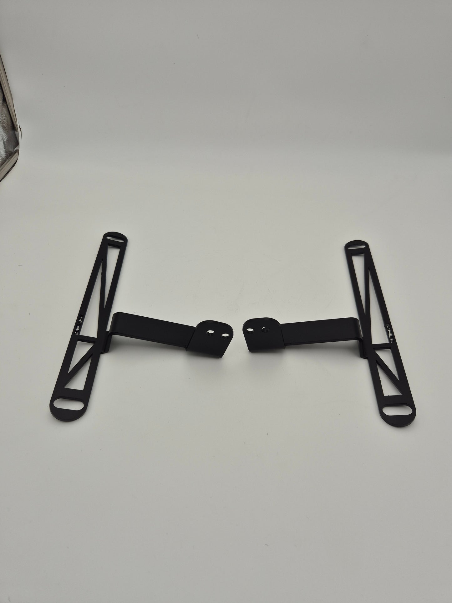 2020+ Chev 2500 XL light bar bracket