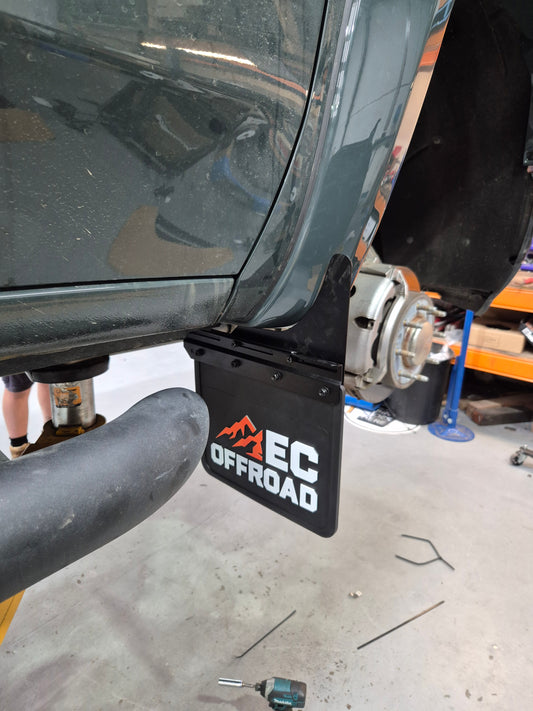 2020+ Chev 2500 Front Flared Mud Flaps