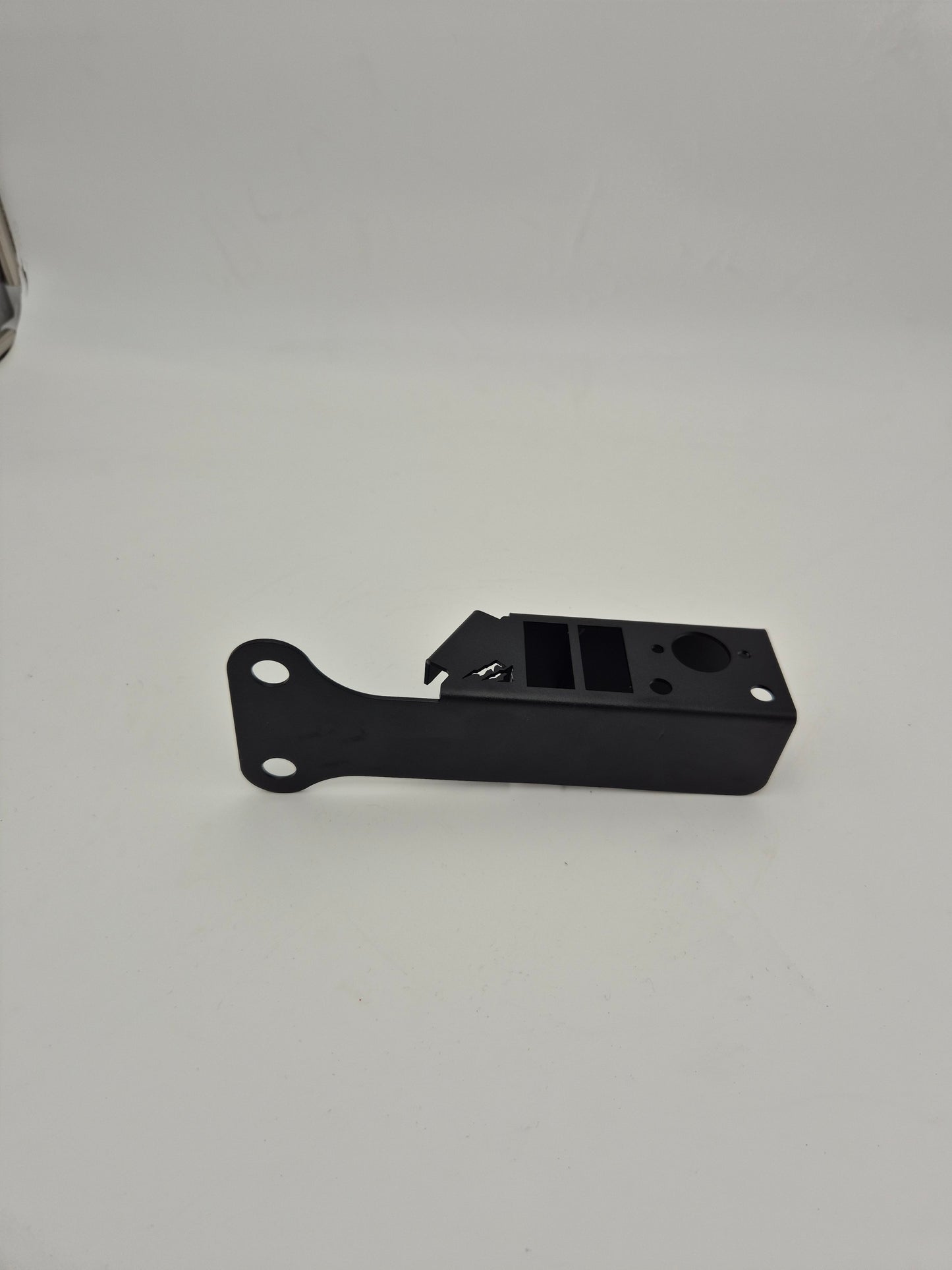 Tundra Tow Bracket