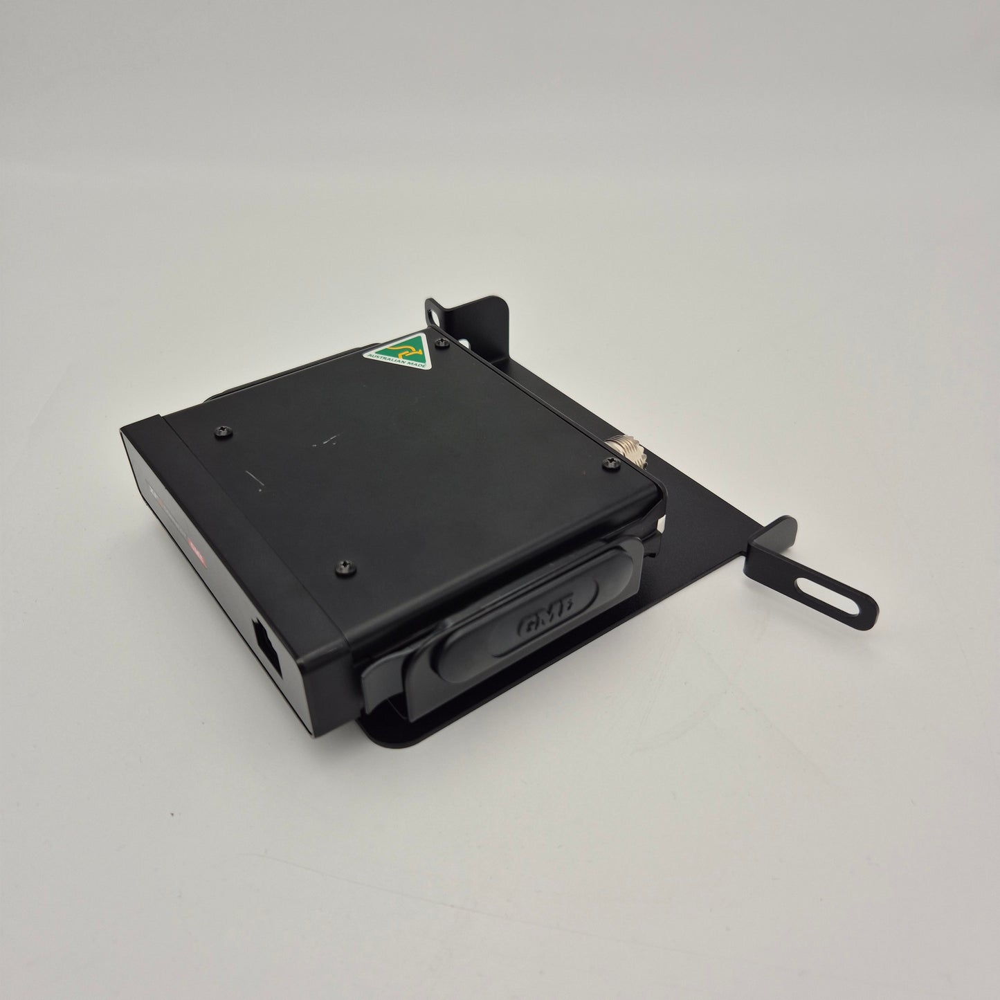 Tundra Behind‑Glovebox UHF Bracket