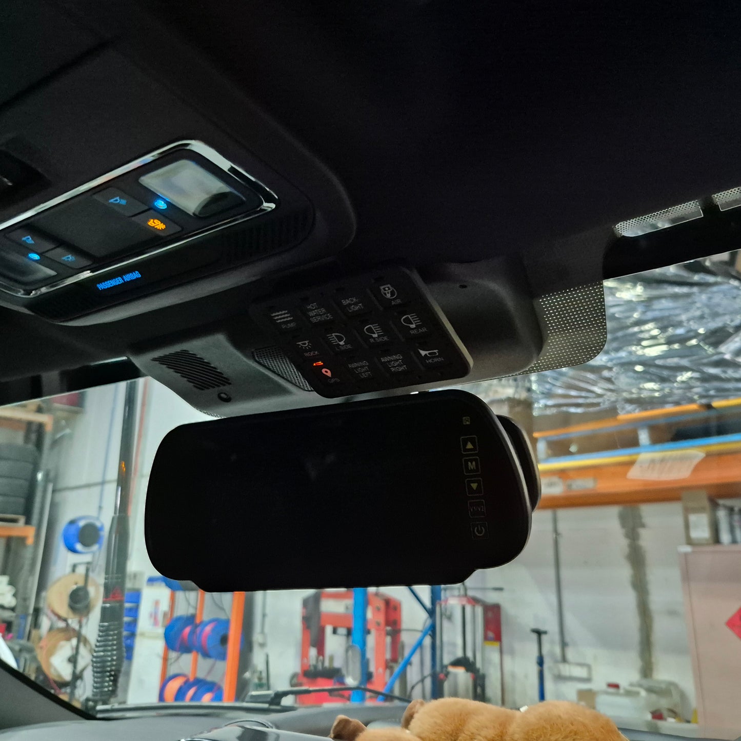 F250/F350/F450/F550 RCR‑Force 12 Over‑Mirror Mount