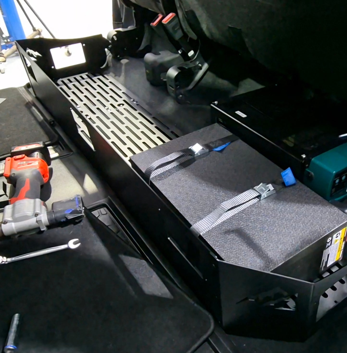 FORD F-Truck Rear Under‑Seat Storage – Power System Mount & Heavy‑Duty Storage