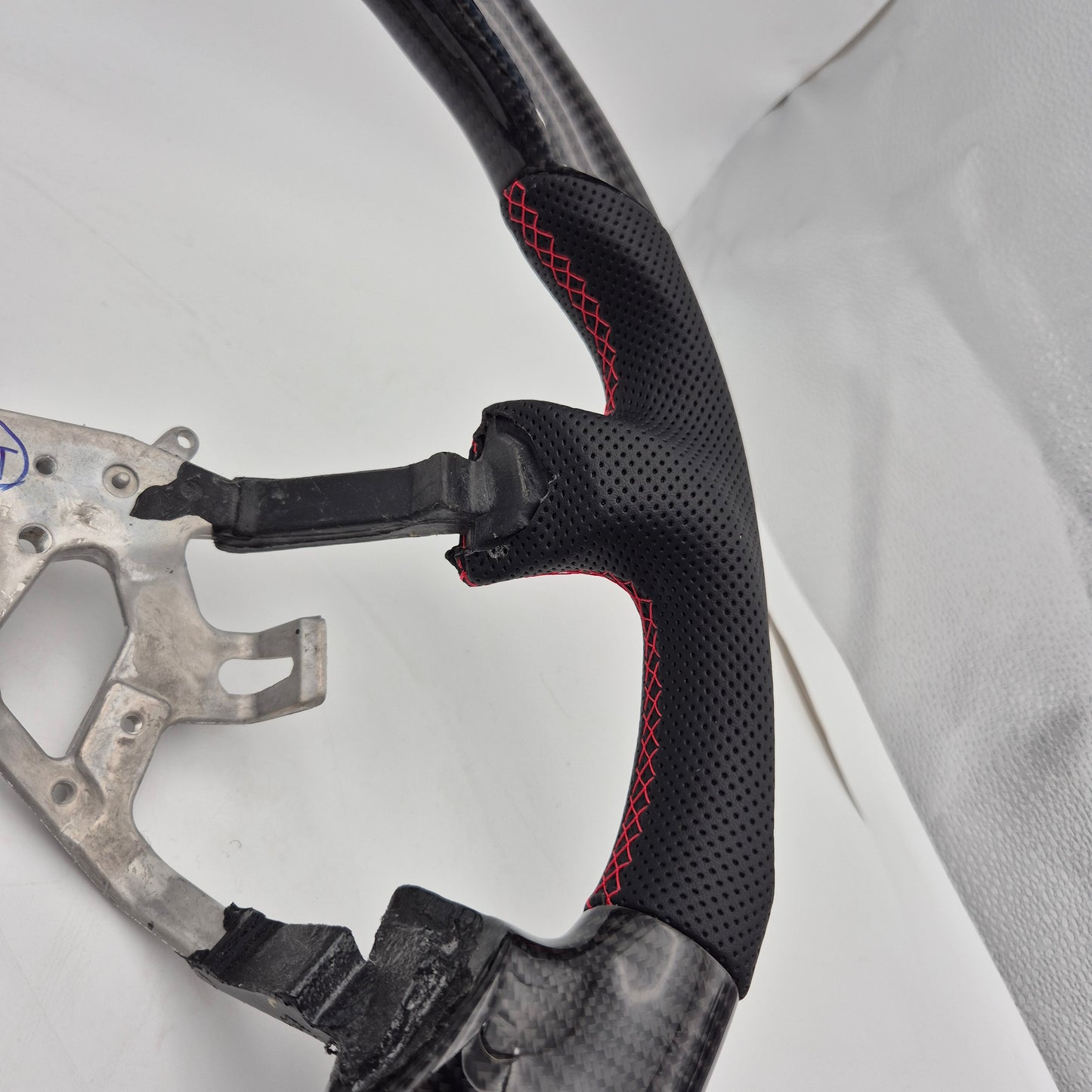 Alpha Series - Carbon Steering Wheel to suit Nissan Y62 Patrol S4