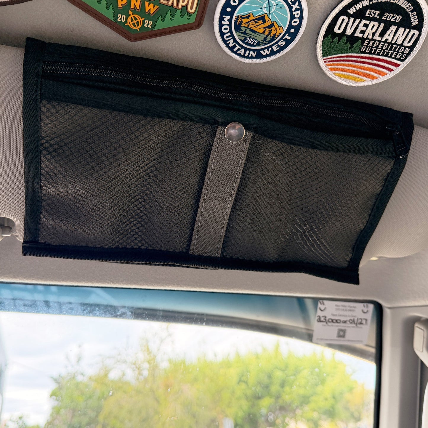 Toyota Landcruiser (J70) Series - Sun Visor Storage