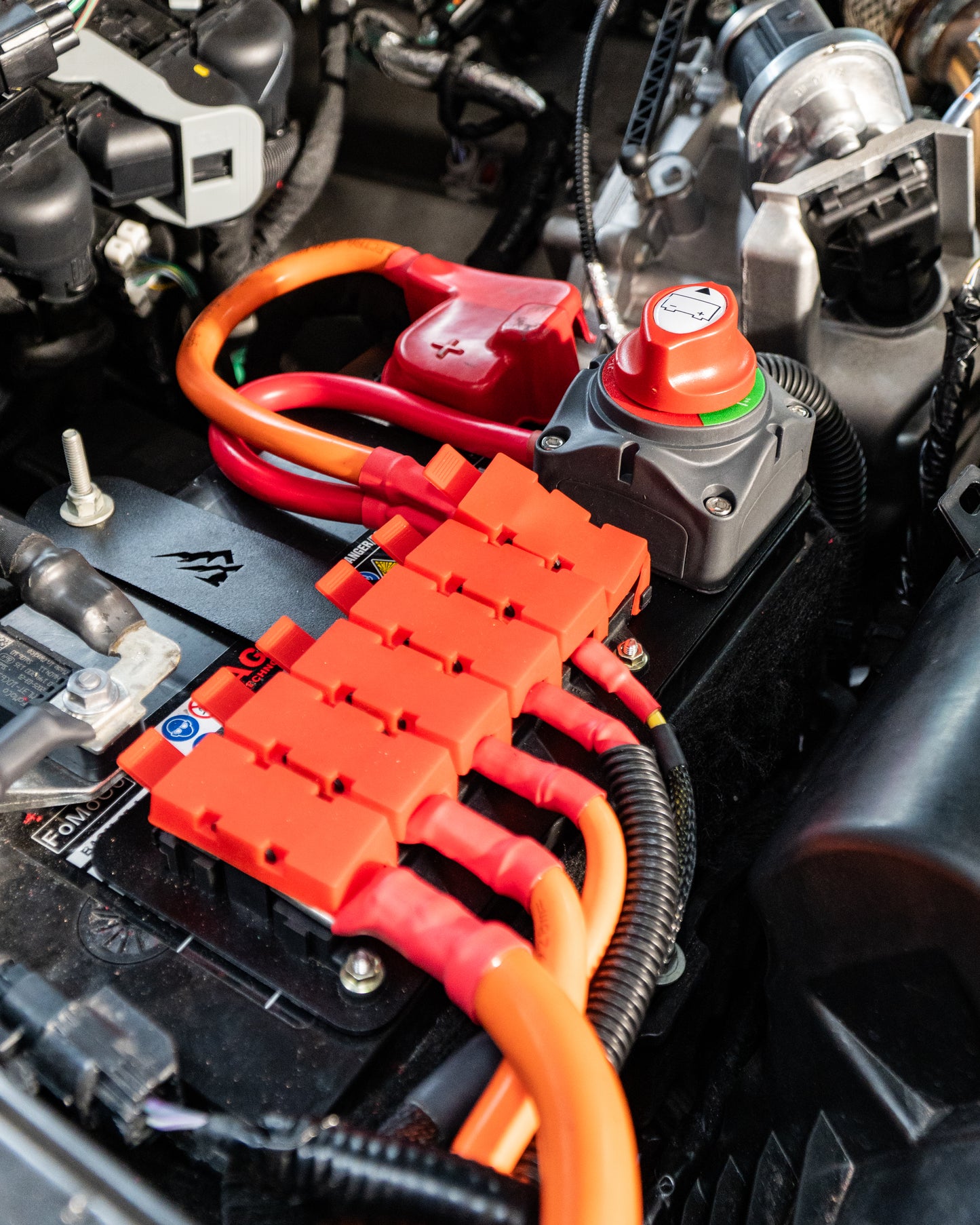 Fuse mount Bracket to suit Ford F250 / F350 / F450 / F550 2024 onwards