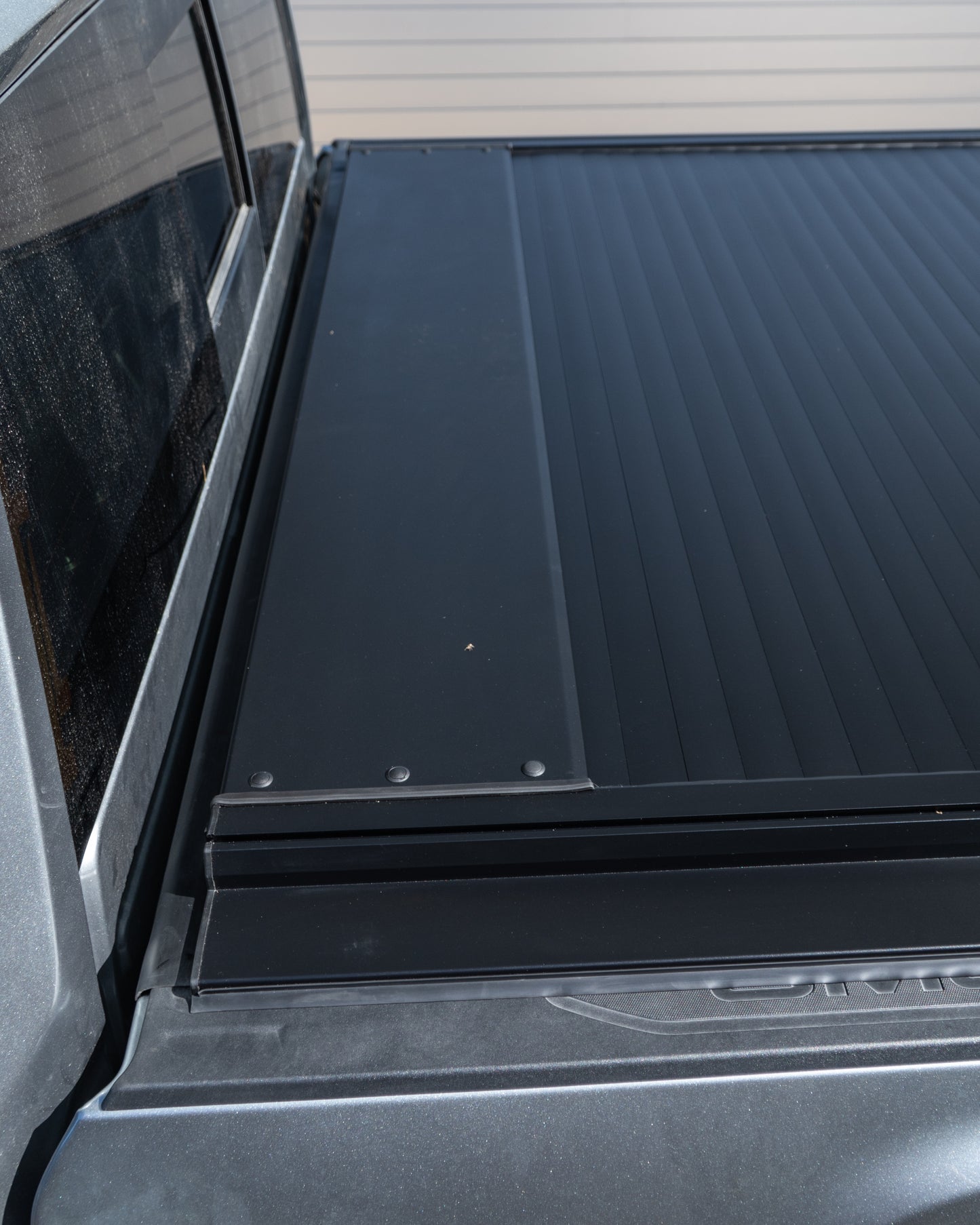 Roller Shutter to suit Chevrolet Silverado 2500 and GMC Trailboss ZR2