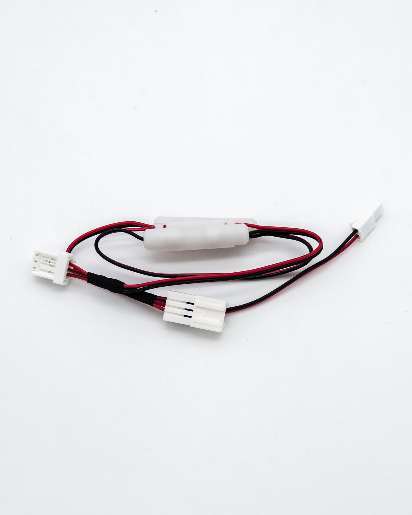 12V Plug-and-Play Power Tap out to suit Nissan Patrol Y62 – UHF Power Supply Adapter