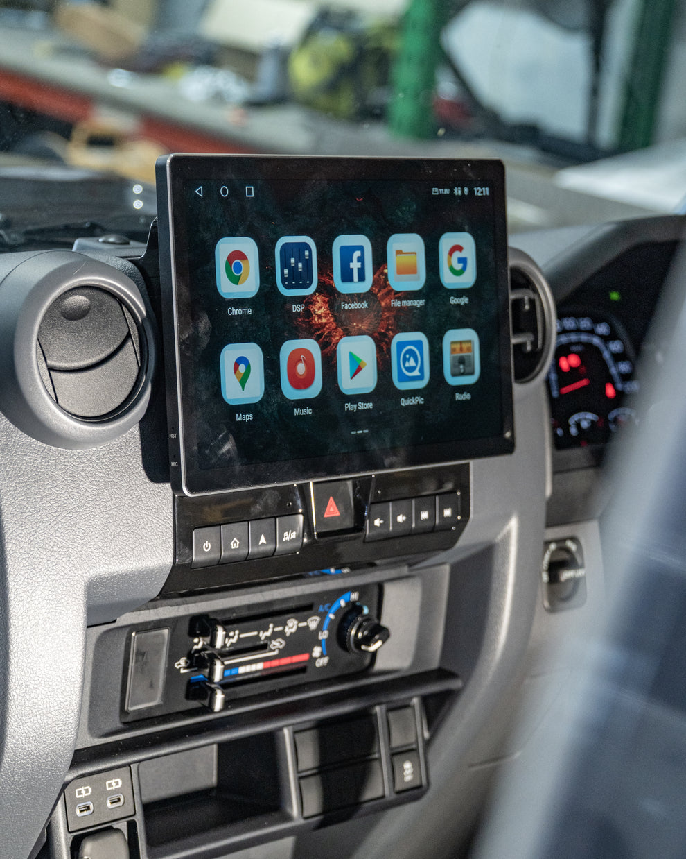 11 Inch Android Head Unit to suit LandCruiser 70/ 79 / 78 / 76 Series ...