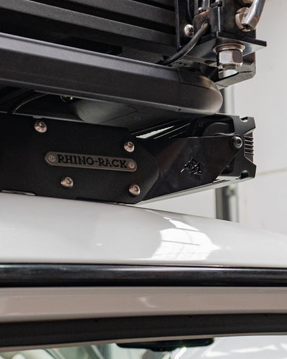 EC Light Bar Bracket to suit Rhino Rack mounting a Stedi STX curved light bar