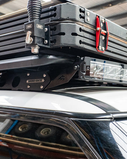EC Light Bar Bracket to suit Rhino Rack mounting a Stedi STX curved light bar