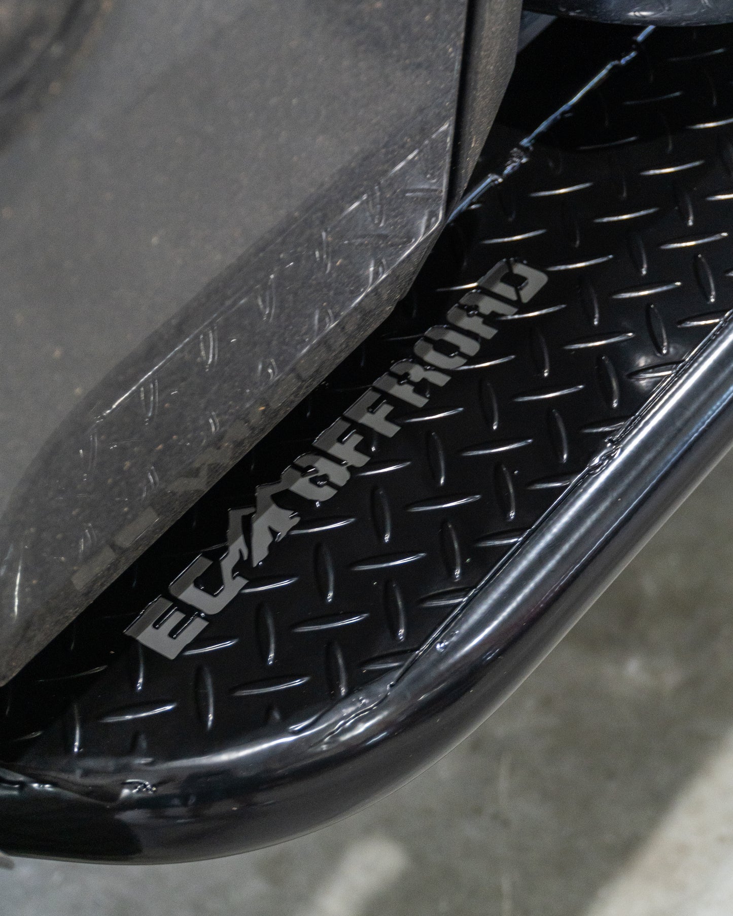 EC Offroad Side steps / Rock Sliders to suit Ford F250 / F350