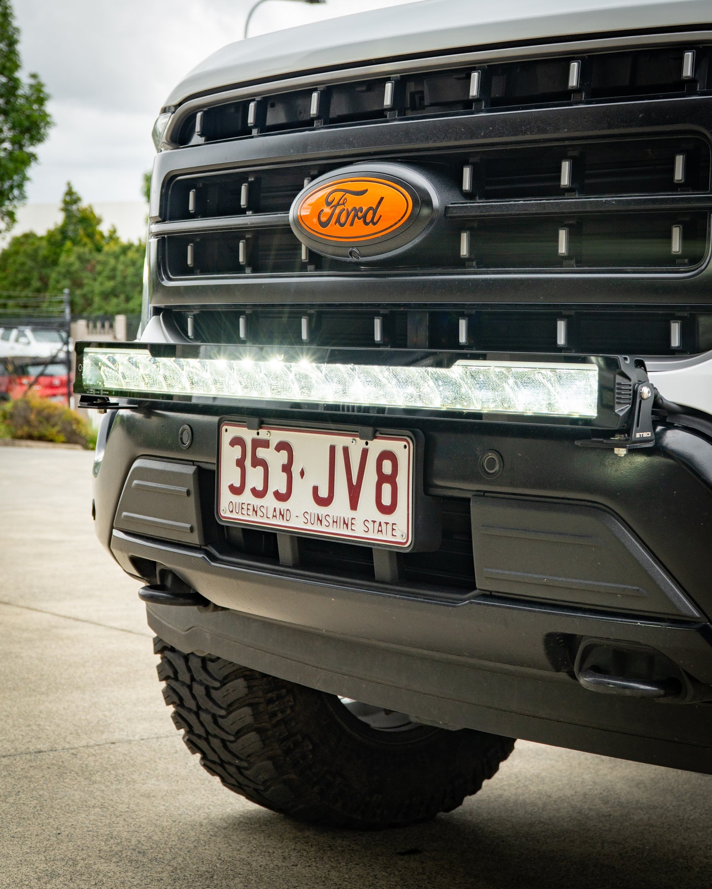 Light Bar Bracket Kit to suit Ford F150 using 40 Inch ST2K TOUCH 40 INCH CURVED LED LIGHT BAR