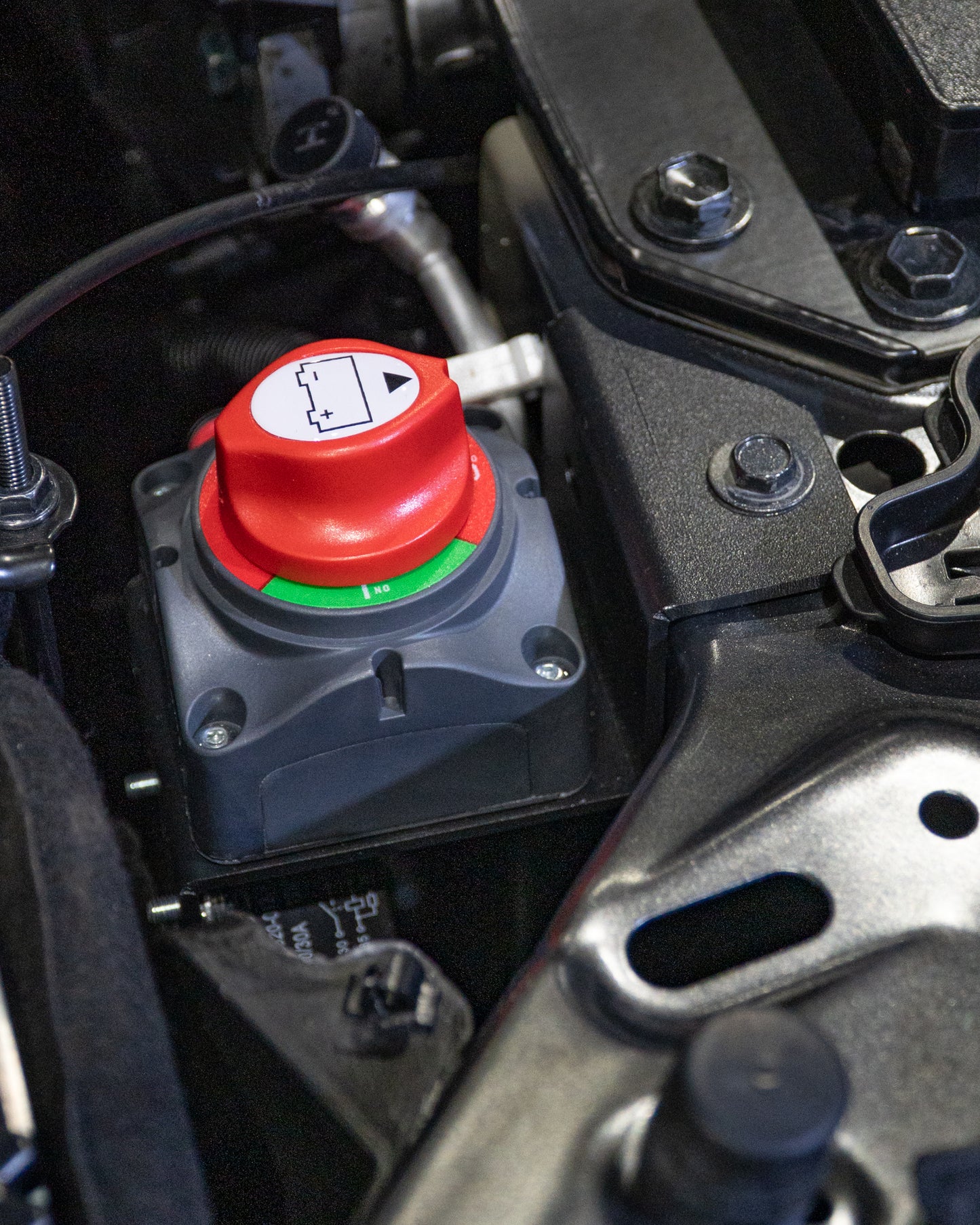 Which Isolator bracket to suit Nissan Y62 patrol Under Bonnet