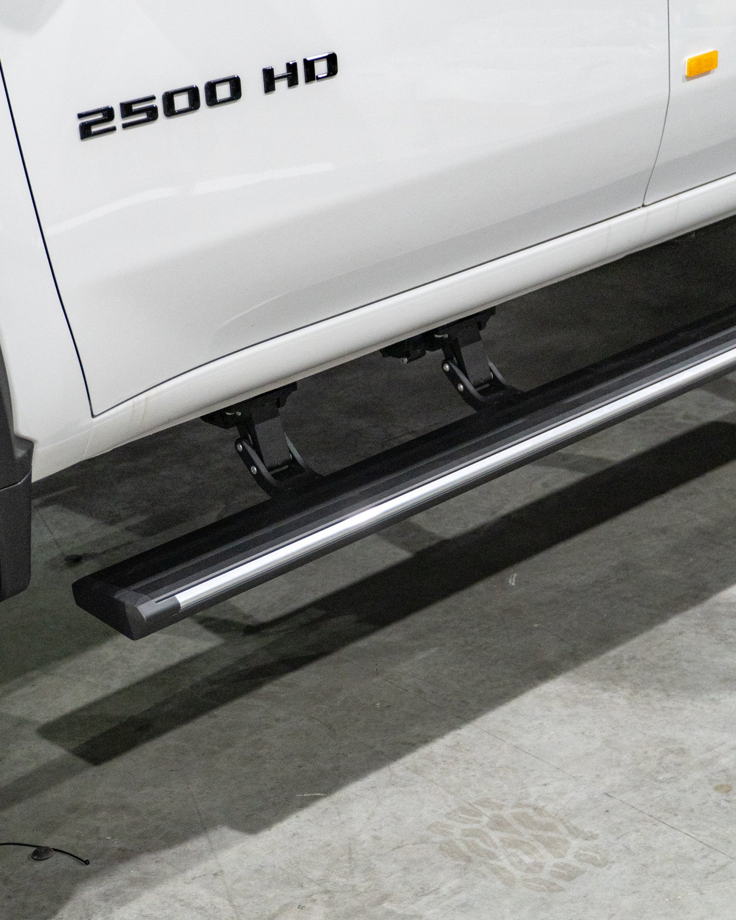 Electric Side Steps to suit Chev 2500HD 2021 On