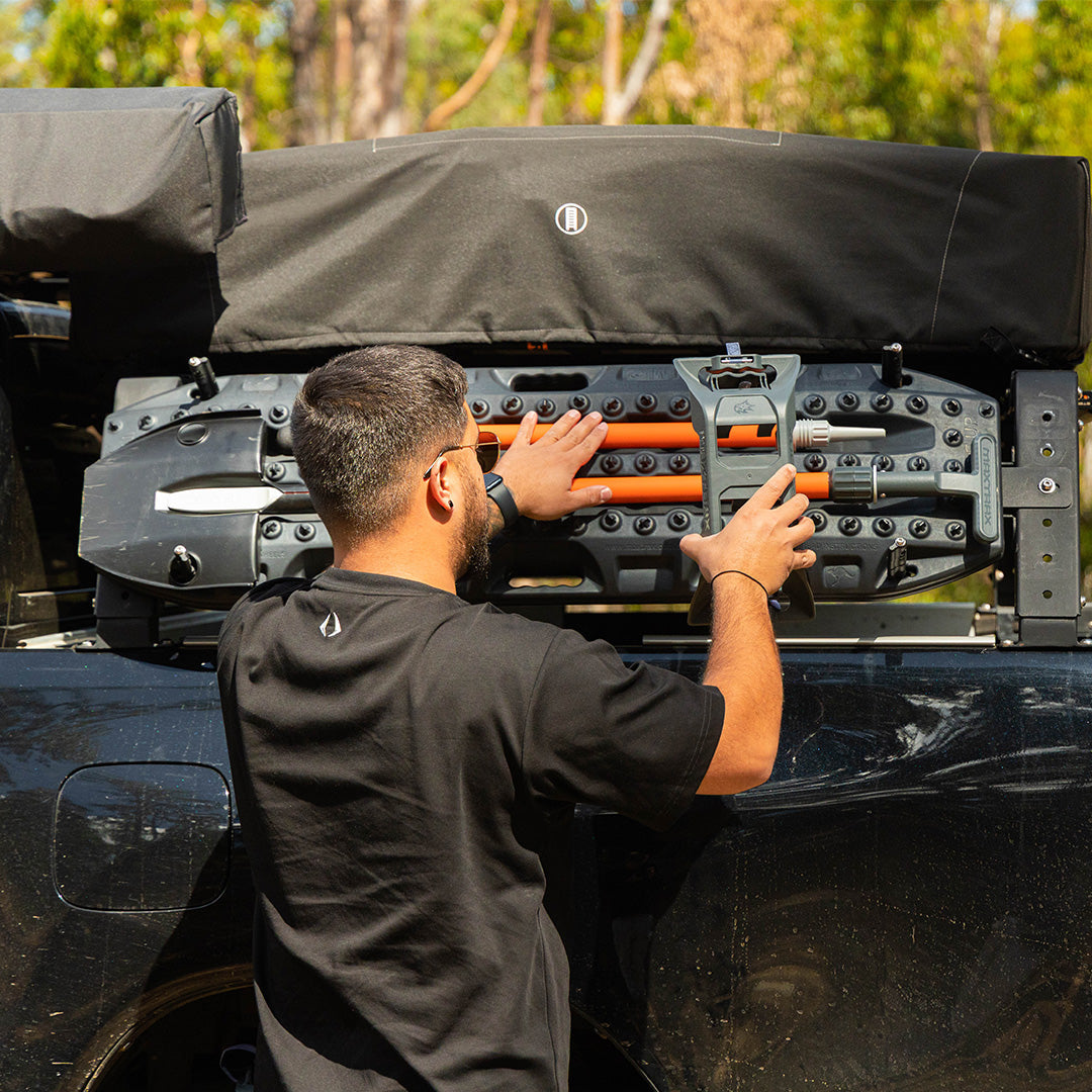 All-Terrain Recovery Shovel - Spare Bracket Kit