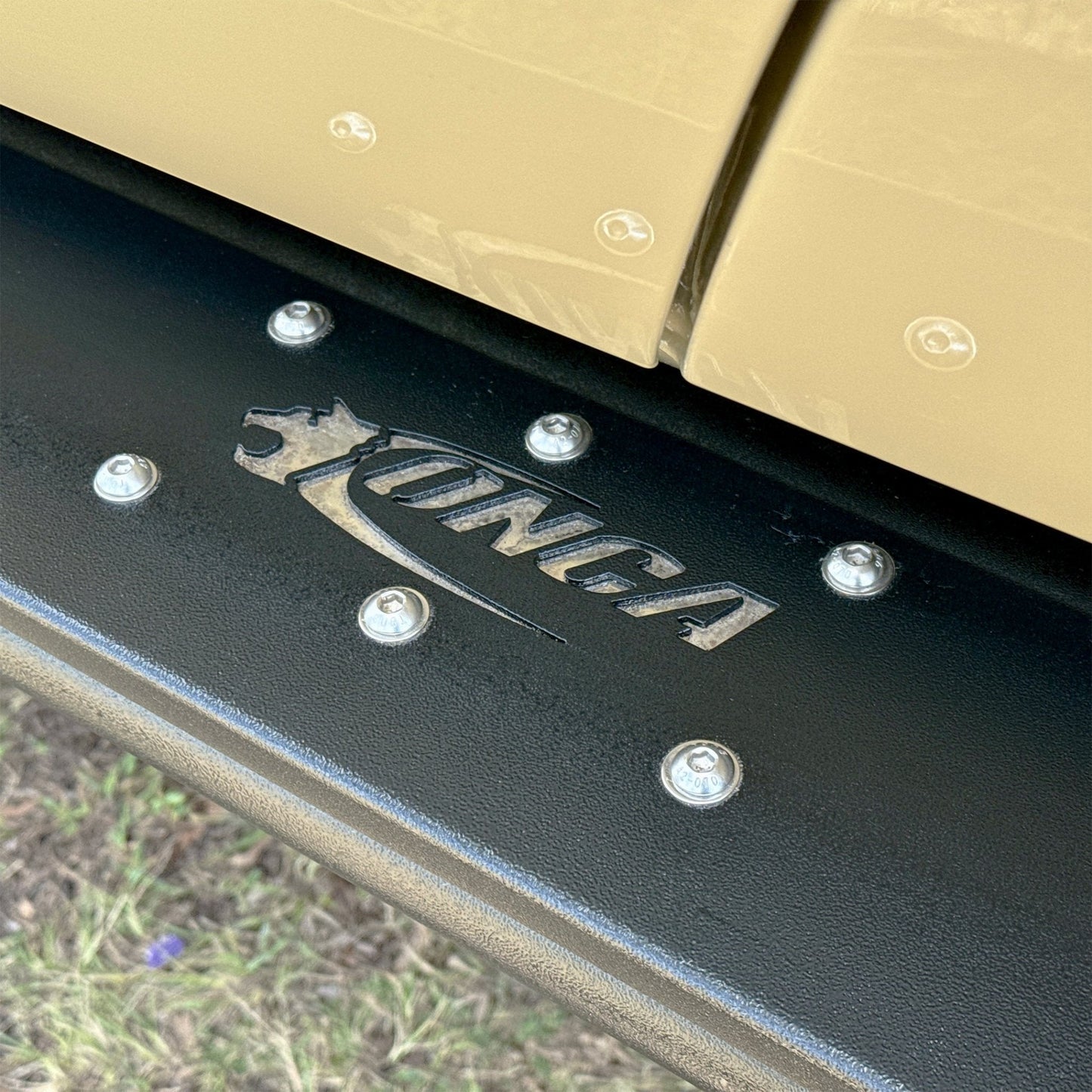 ONCA Landcruiser 70 Series Dual Cab Extreme Rock Sliders