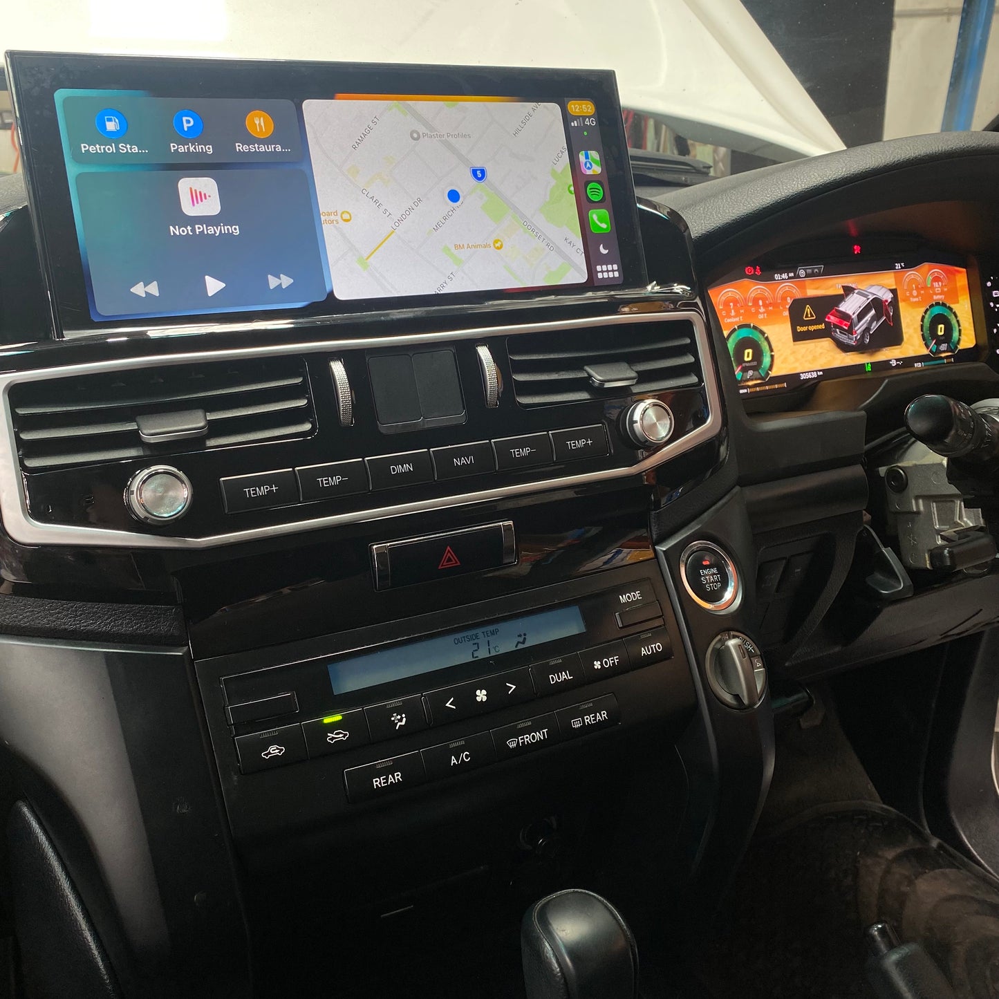 2008-2015 LC200 12.3" GXL, VX & Altitude Head Unit