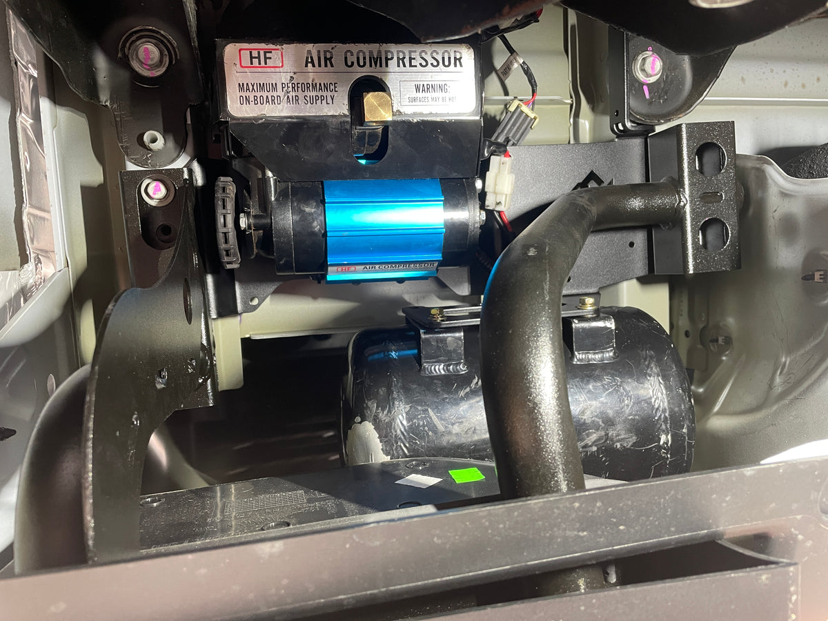 Chevrolet Silverado 2500 Under‑Tub Compressor & Tank Mounting Bracket (2020+) – EC Offroad