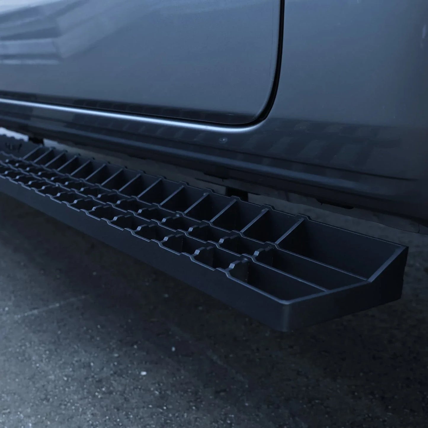 Side Steps - Heavy Duty for American Trucks