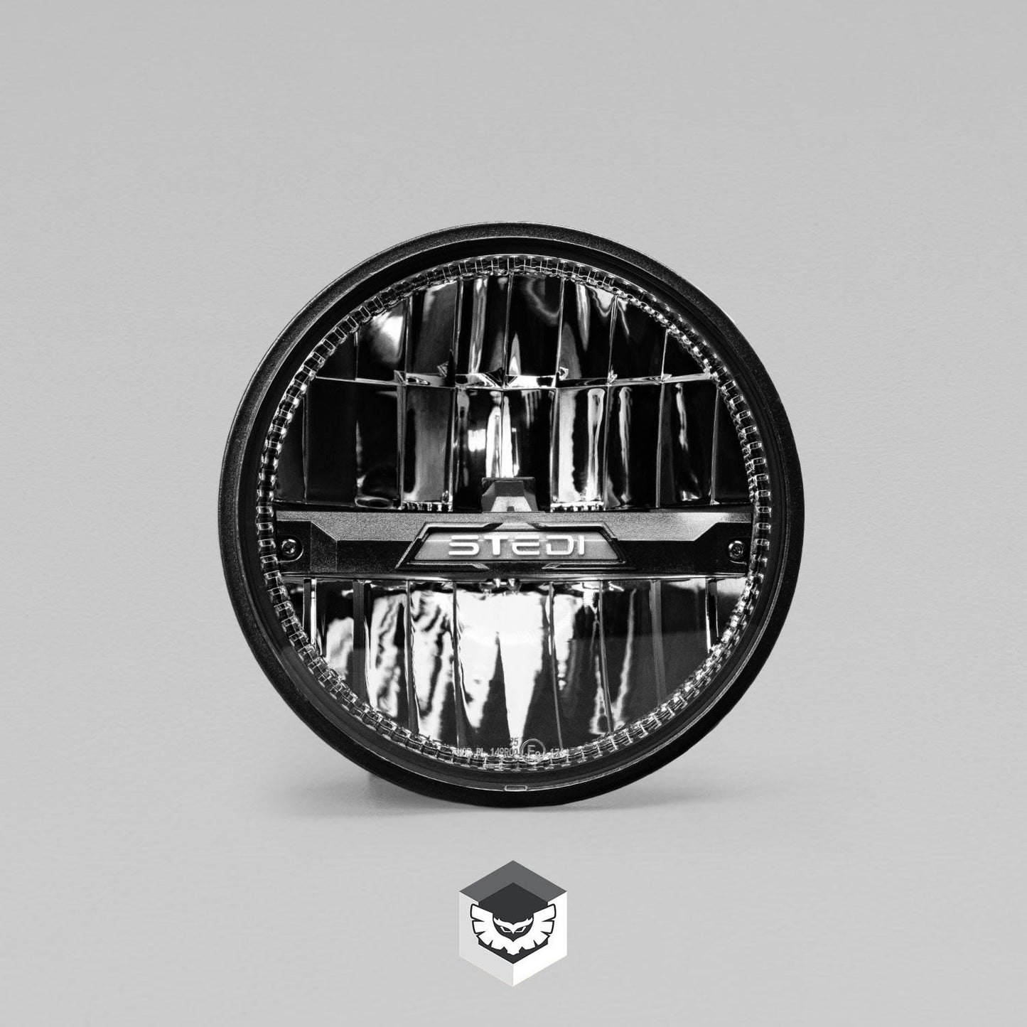 Homage 5.75 Inch Black 5700K
