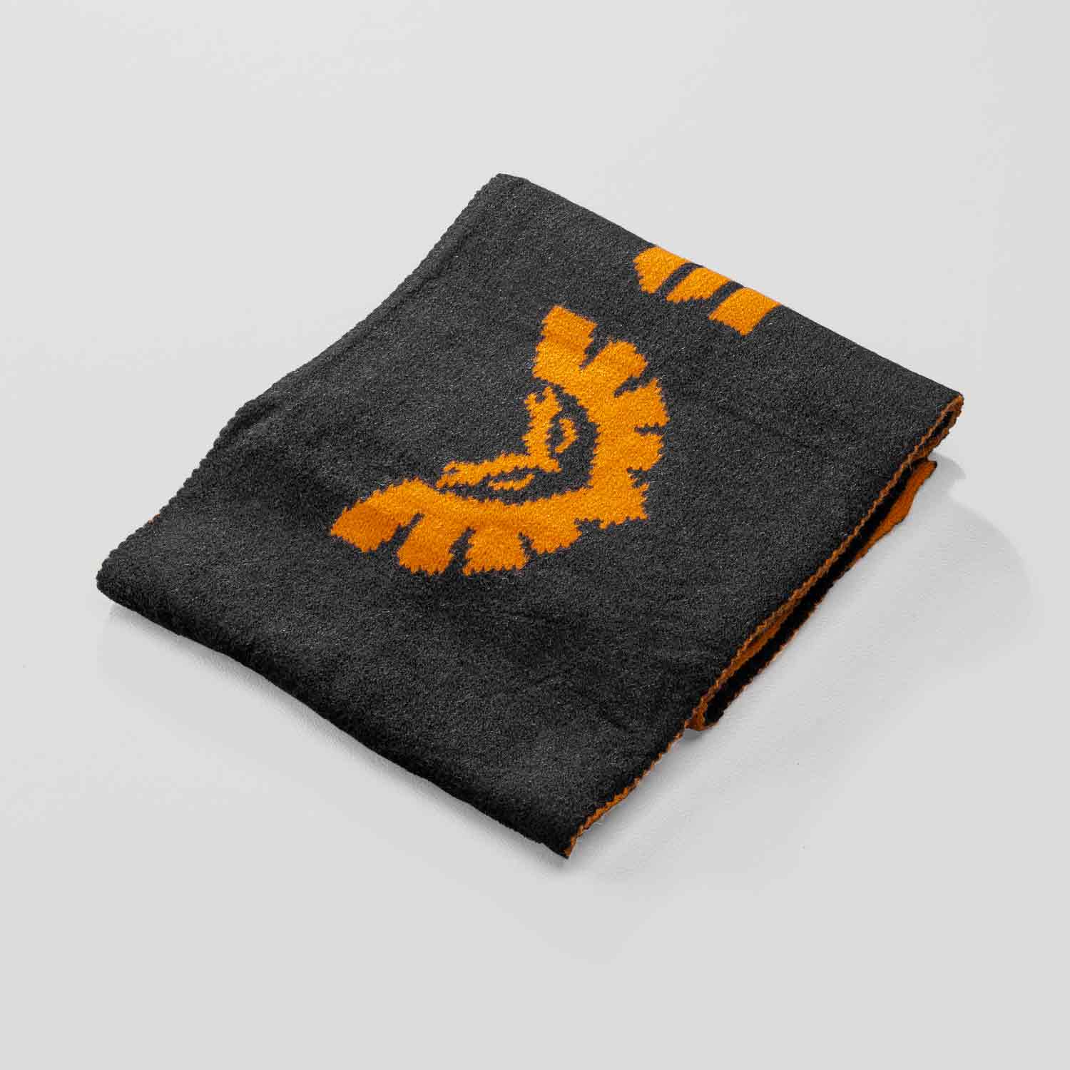 STEDI™ Knitted Scarf