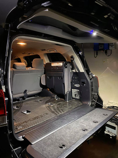 Rear light & Rear power panel kit to suit LC200