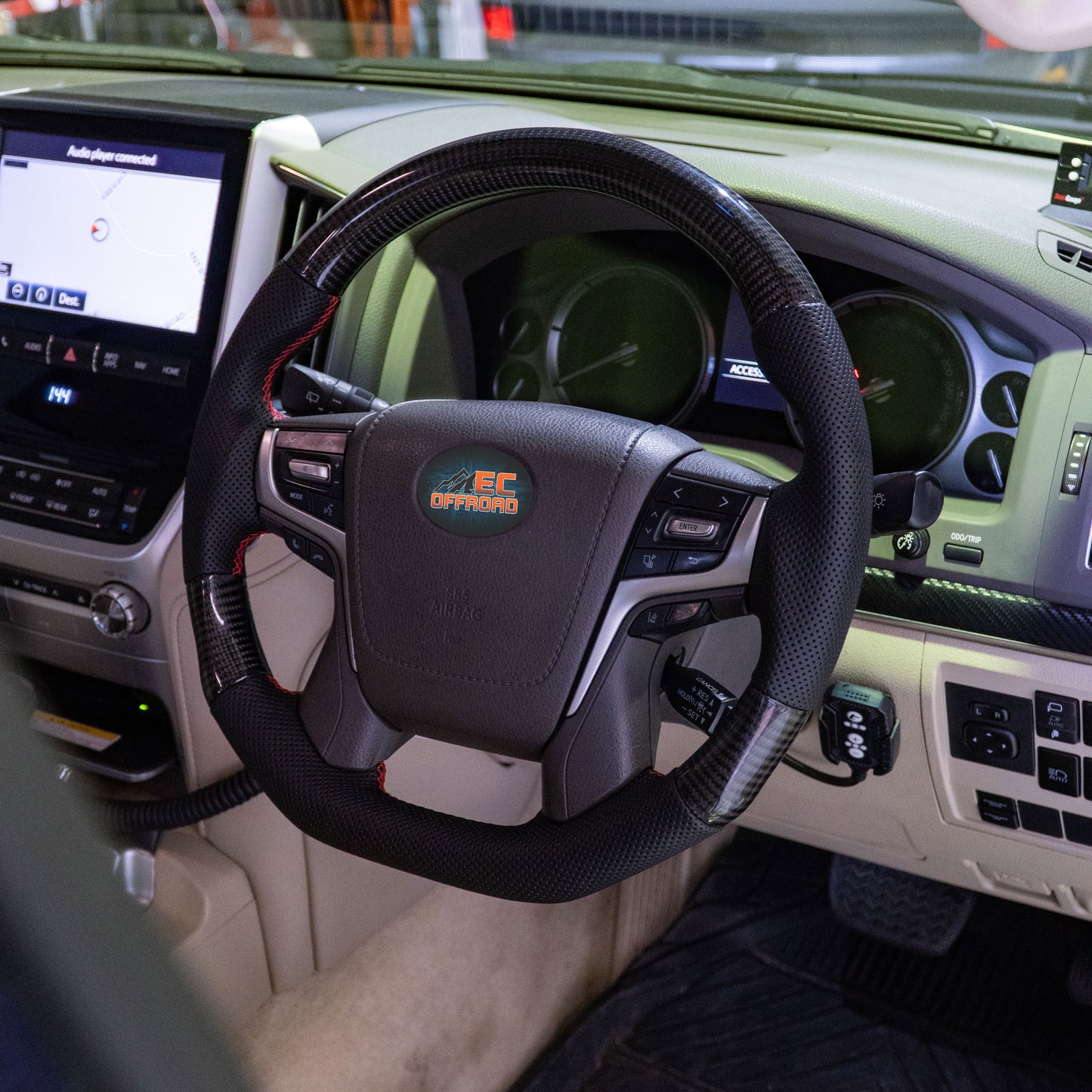 Alpha Series - Carbon Steering Wheel to suit Toyota LandCruiser 70 200