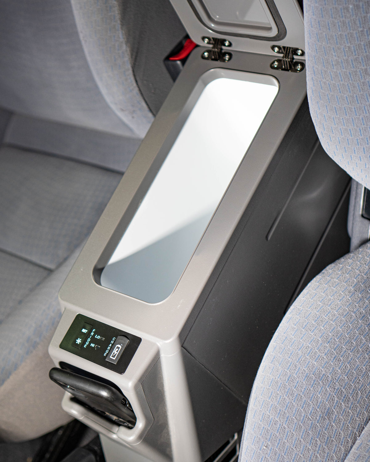 Centre Console Fridge to suit 79 Series Landcruiser – EC Offroad