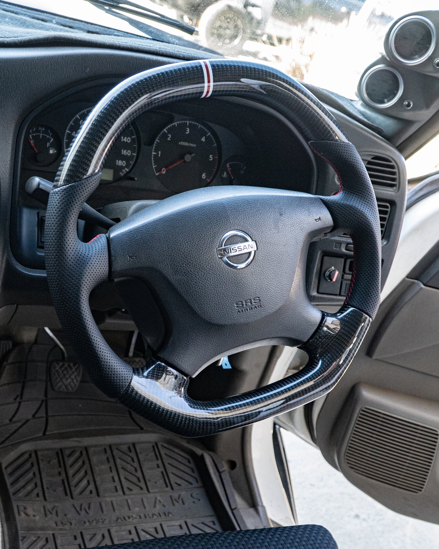 Alpha Series - Carbon Steering Wheel to suit GU Nissan Patrol Y61