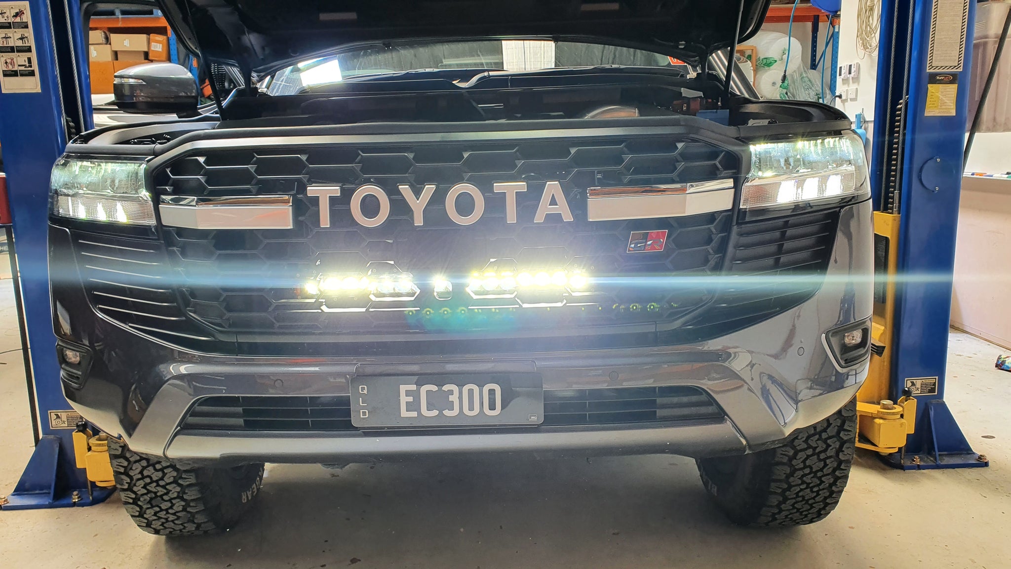 Behind Grill Light Bar Bracket to suit 300 Series Landcruiser EC Offroad